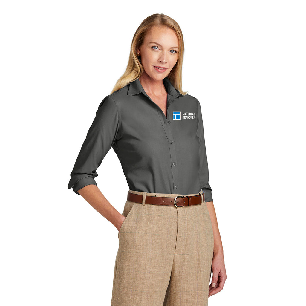 Women’s Wrinkle-Free Stretch Nailhead Shirt